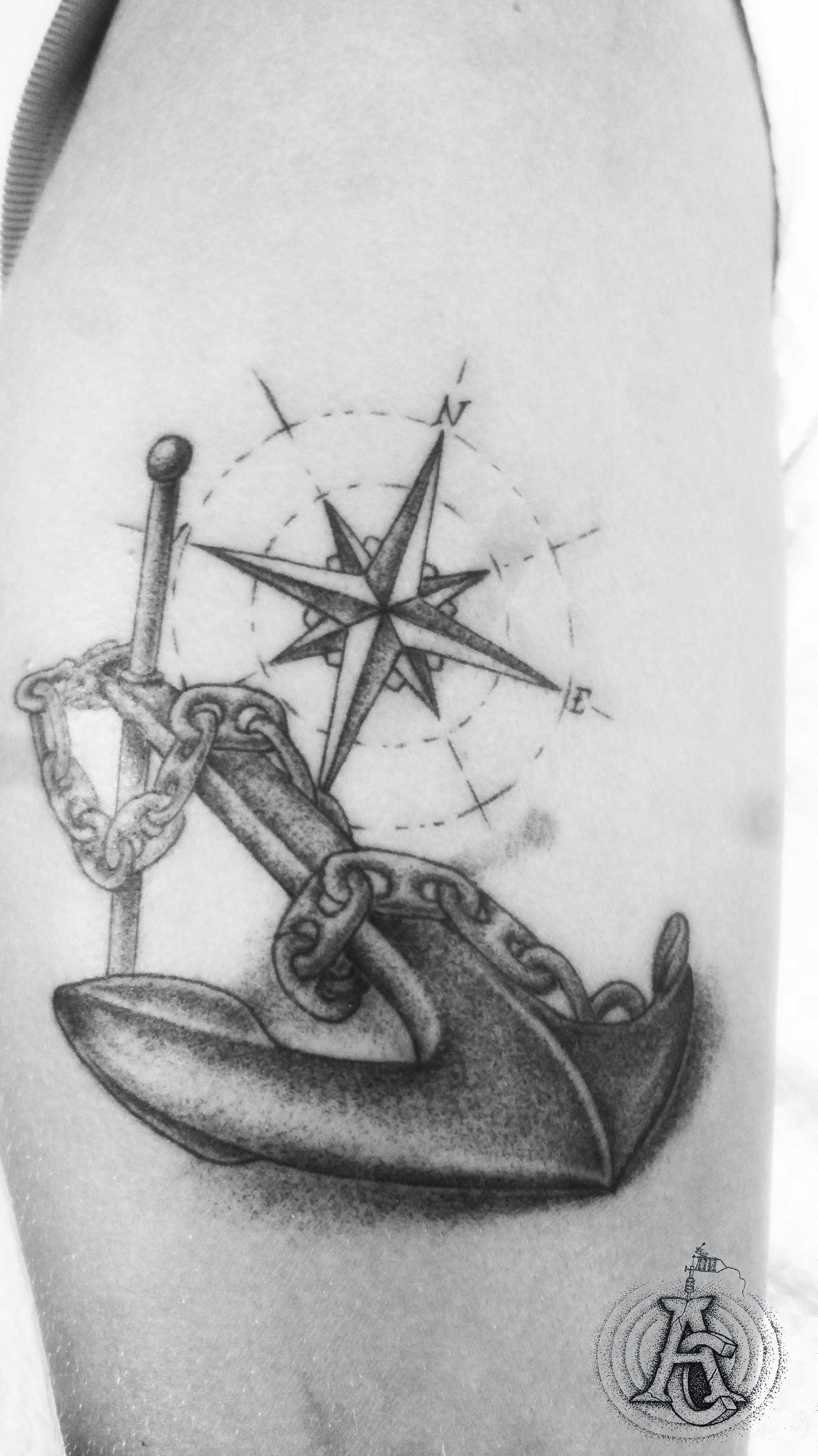 Anchor and compass